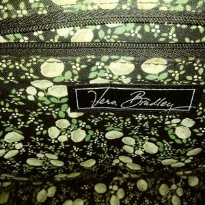 Vera Bradley black purse
